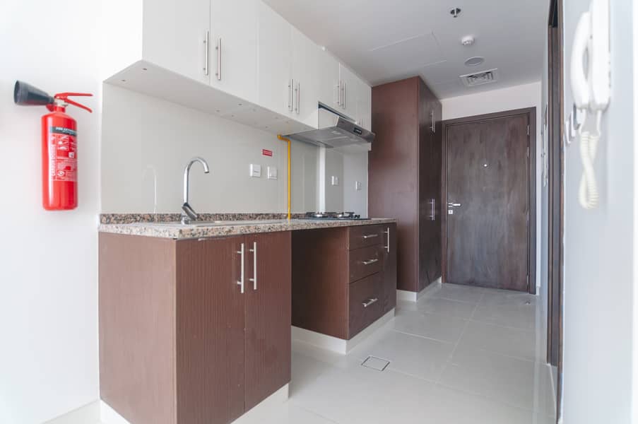 شقة في جالا ريزيدنس،مجمع دبي ريزيدنس 32000 درهم - 6780264