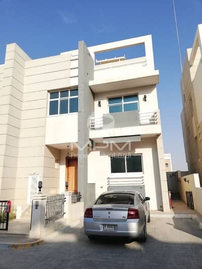 4 Bedroom Villa for Rent in Mohammed Bin Zayed City, Abu Dhabi - Standalone Villa | Maid's Room | Laundry & Store