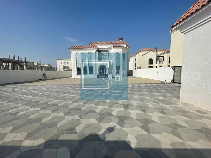 BRAND NEW STAND ALONE VILLA FOR RENT IN MOHAMED BIN ZAYED