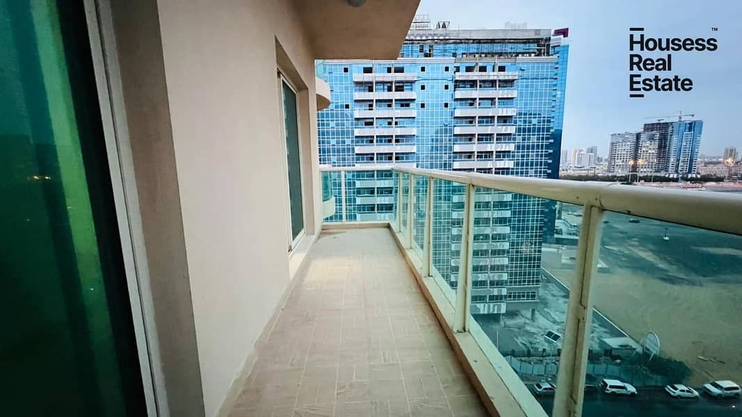 1br for Sale in Elite 1 with huge balcony