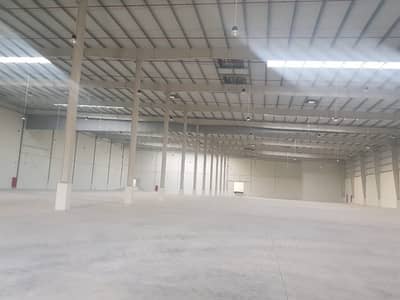 Warehouse for Rent in Umm Dera, Umm Al Quwain - 2,500 KW power/No security Deposit/Direct From Owner