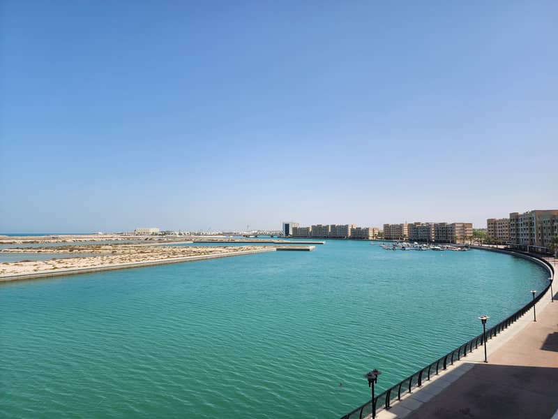 غرفتين و صالة للايجار - ميناء العرب - مساحة 1400 قدم