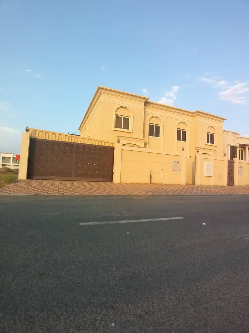 For Sale in Sharjah / Al Hoshi   2  Villa Twin Houses  age 3 years