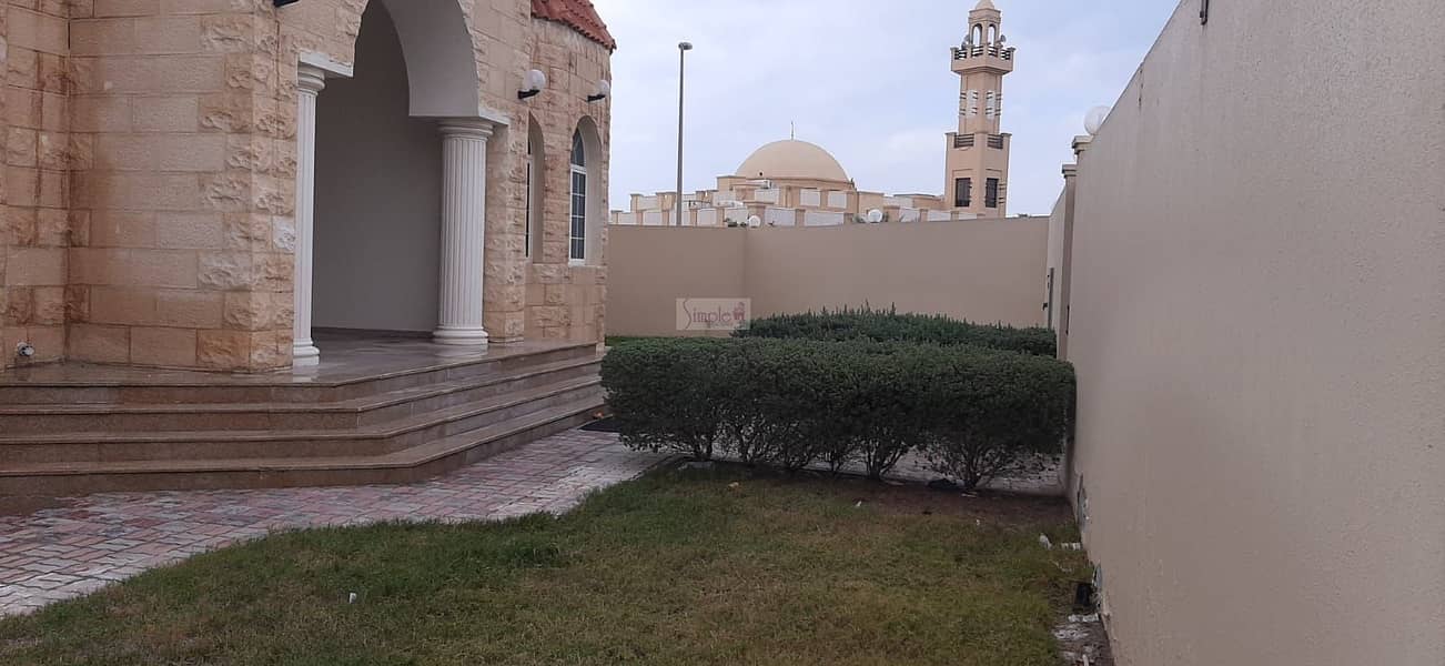 INDEPENDENT VILLA FOR SALE WITH PRIVATE GARDEN AND PRIVATE POOL INDEPENDENT VILLA FOR SALE WITH PRIVATE GARDEN AND PRIVATE POOL