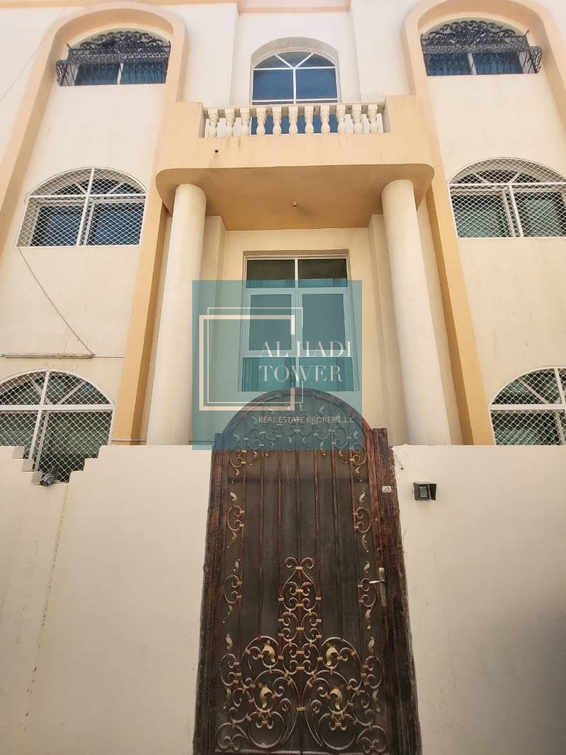 Available for rent in Al Shamkha city 3 rooms and lounge