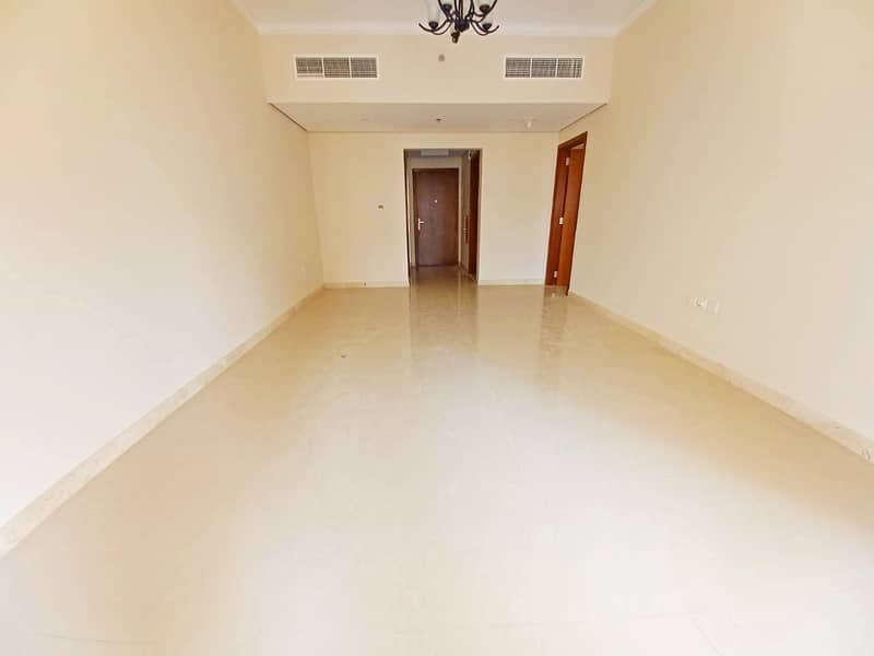 Chiller/parking/30 days free balcony 1 bhk!!!!
