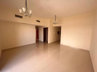 EXCLUSIVE BUY NOW GOOD DEAL VACANT READY TO MOVE SPACIOUS 1 BEDROOM WITH BALCONY