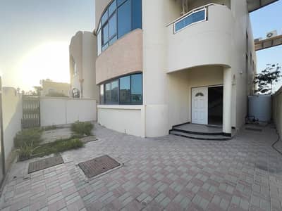 4 Bedroom Villa for Rent in Al Rifa, Sharjah - 4 BEDROOMS A HALL A MAJLIS MAIDROOM VILLA FOR @RENT OPPOSITE CORNISH BEACH IN AL RIFA SHARJAH