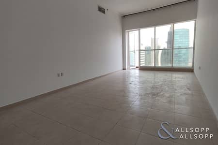 2 Bedroom Flat for Rent in Downtown Dubai, Dubai - 2 Bedroom | Refurbished | Creek Water View
