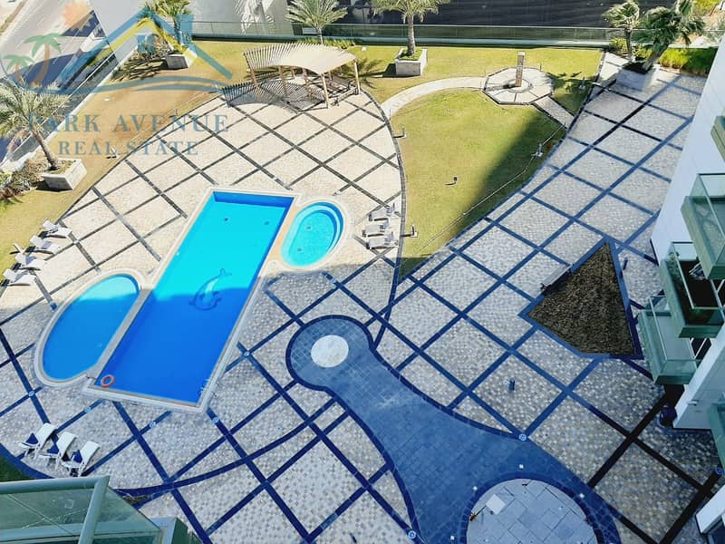 位于阿尔雷姆岛，沙姆斯-阿布扎比，海滨大厦 3 卧室的公寓 130000 AED - 6830841