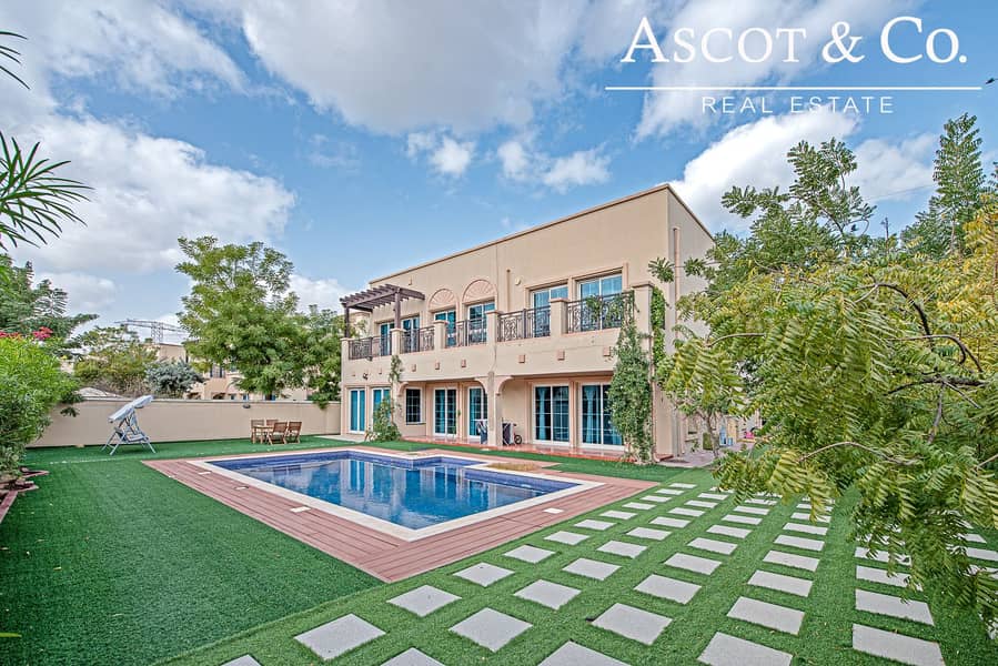Vacant on transfer | 5 bed Ensuite |Pool