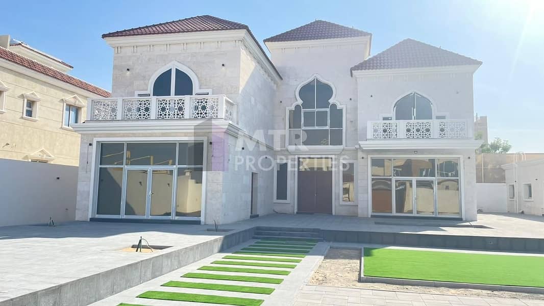 Vacant Brand New Villa - Huge Space - For Rent