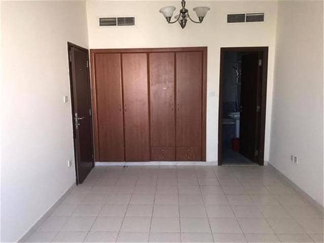 MOVE NOW SPACIOUS ONE BEDROOM WITH BALCONY FOR RENT IN EMIRATES CLUSTER NEAR TO BUS STOP MAIN ROAD