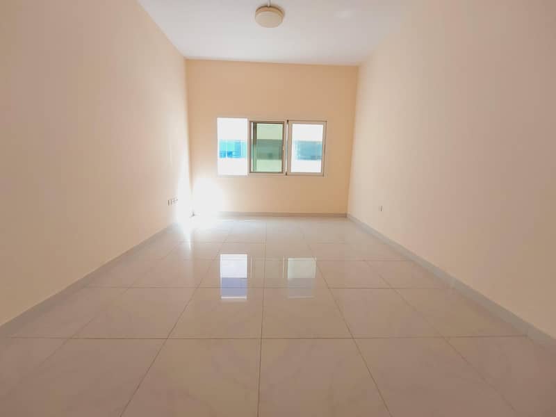 Квартира в Мувайли Коммерческая，Здание Мувайлех 3, 2 cпальни, 30000 AED - 6836698