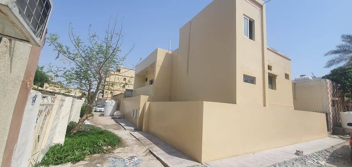 Building for sale in the emirate of Ajman