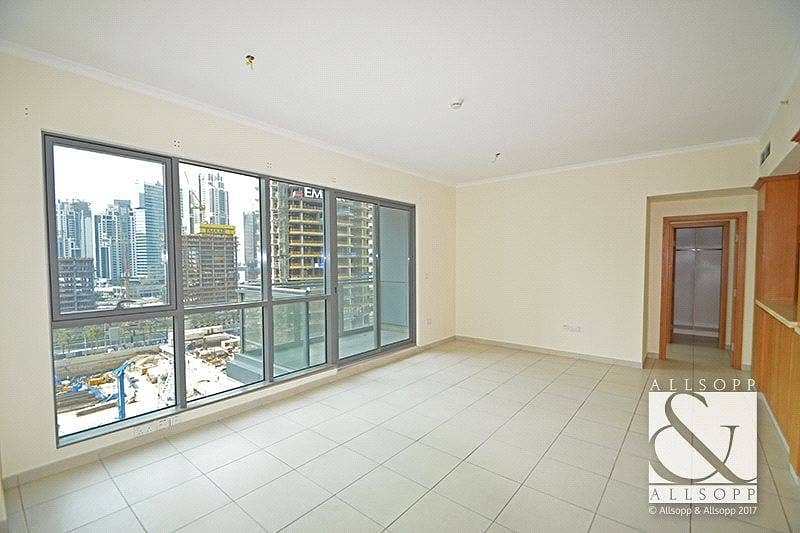 Vacant | 1 Bed With Swimming Pool Views