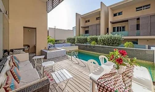 Spacious villa for sale - In Al Muneera - Abu Dhabi