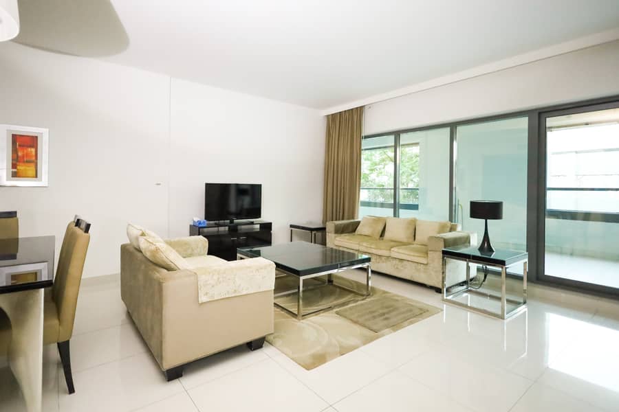 شقة في برج العاصمة،شارع الشيخ زايد 2 غرف 1700000 درهم - 6408996