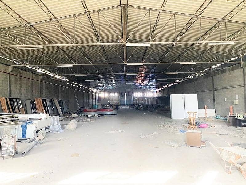 Warehouse At 6 Meters | Outside Loading Area