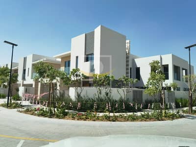 3 Bedroom Villa for Sale in Muwaileh, Sharjah - Courtyard Villa  | Corner Huge Plot | Never Been Used
