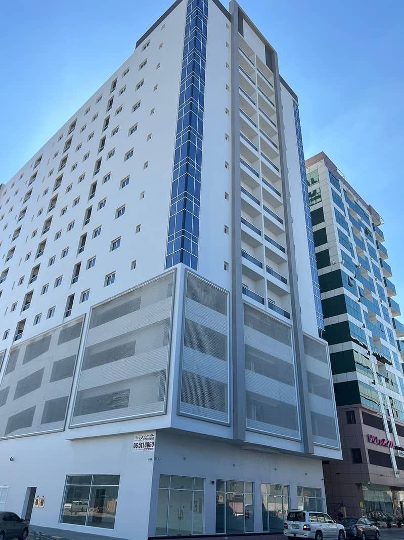 بناية جديدة - شقة 3 غرف وصالة للإيجار في داون تاون – بالقرب من سيتي سنتر عجمان – شهر مجاناً – عرض محدود