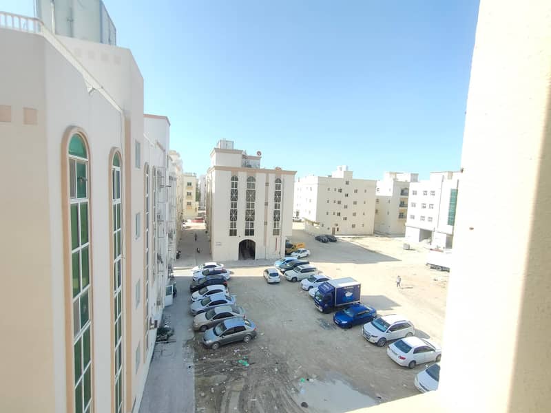 Cheap Price|1bhk with Balcony 30 days free in muwalieh