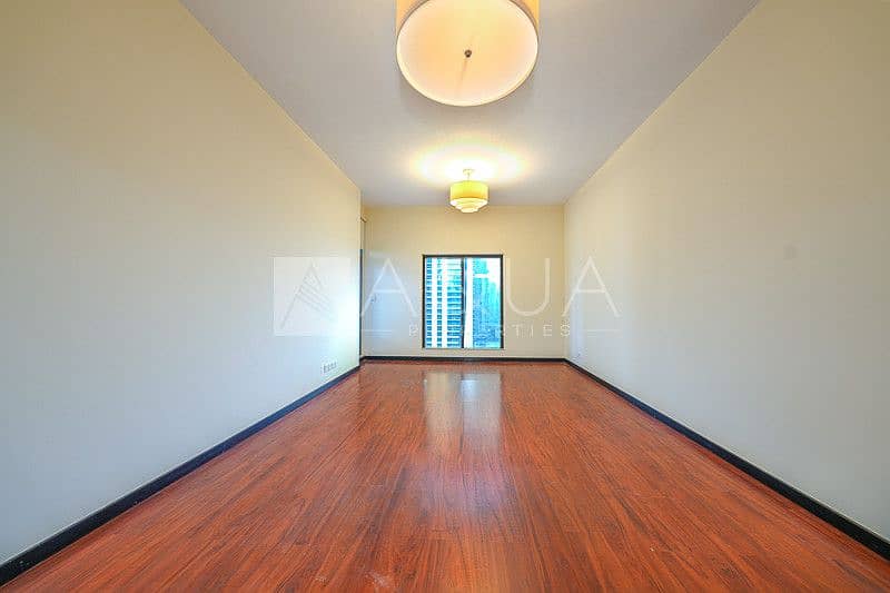 Upgraded | Chiller Free | Full Lake View Upgraded | Chiller Free | Full Lake View