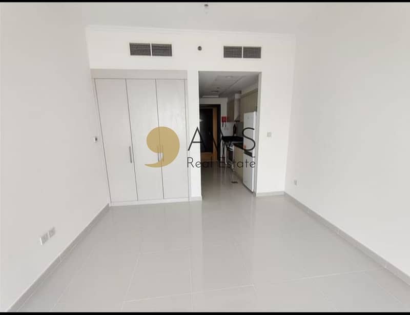 Brand New I Golf Course View I High Floor Brand New I Golf Course View I High Floor
