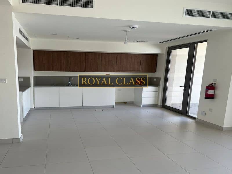 MODERN THREE BEDROOM VILLA FOR RENT MODERN THREE BEDROOM VILLA FOR RENT