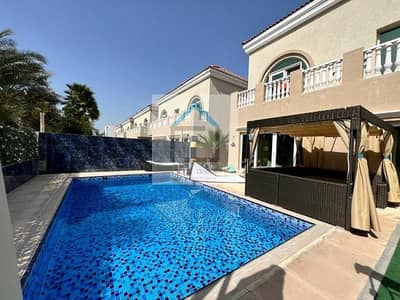 Elegant 5BR+M Villa @ Nakheel Villas