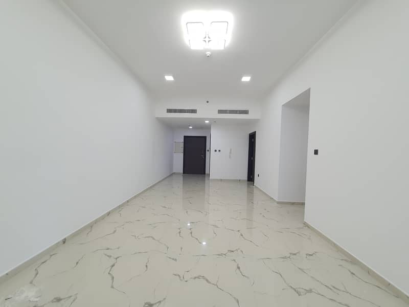 No commission very spacious and very 2bhk apartment with all facilities in Arjan Area and only rent 82k in 4 payments
