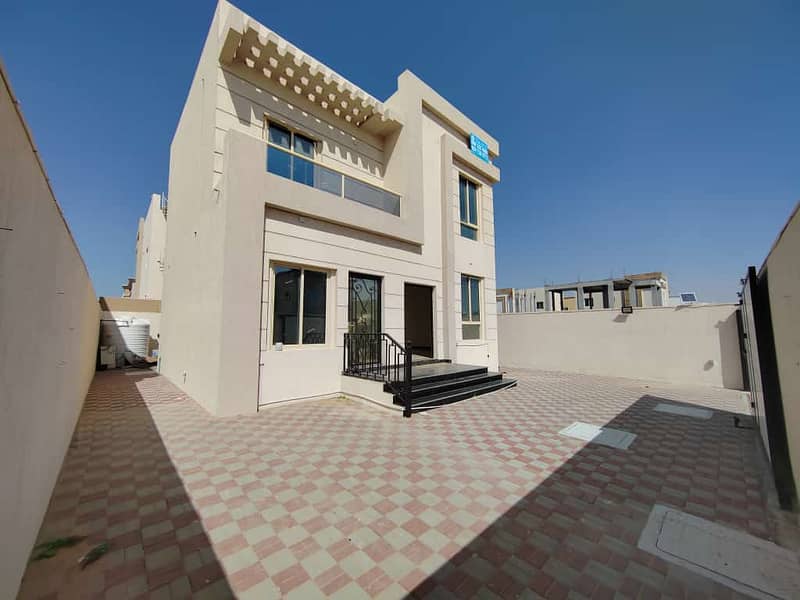 For rent a villa for the first inhabitant with air conditioners with a large yard area, the villa is directly opposite a mosque