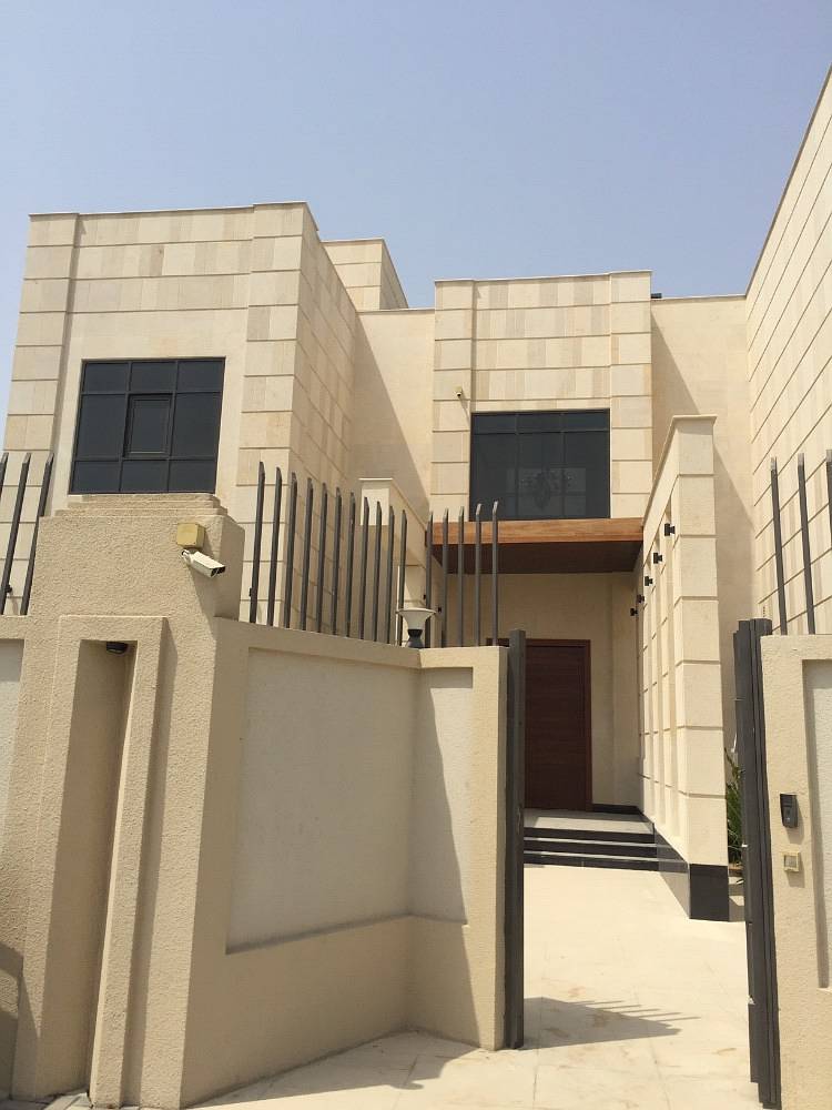 6 Bedroom Luxury Villa in a Prime Location Near Al Barsha Mall