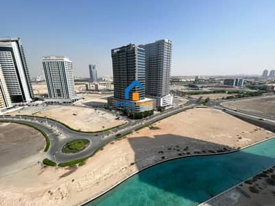 2 Bedroom Apartment for Sale in Dubai Sports City, Dubai - Motivated Seller | High ROI | Well Maintained