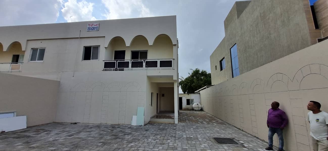 VILLA FOR RENT Al Jazzat ( Al Reqa )