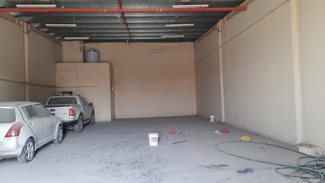 2200 sqft warehouse for rent