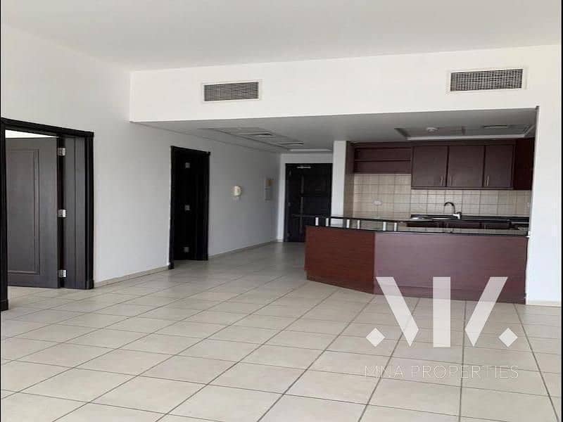 Beautiful Area | Vacant | Metro | Lake View Beautiful Area | Vacant | Metro | Lake View