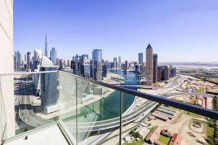 2 Bedroom Flat for Sale in Business Bay, Dubai - Burj Khalif & Canal View | High floor | Corner
