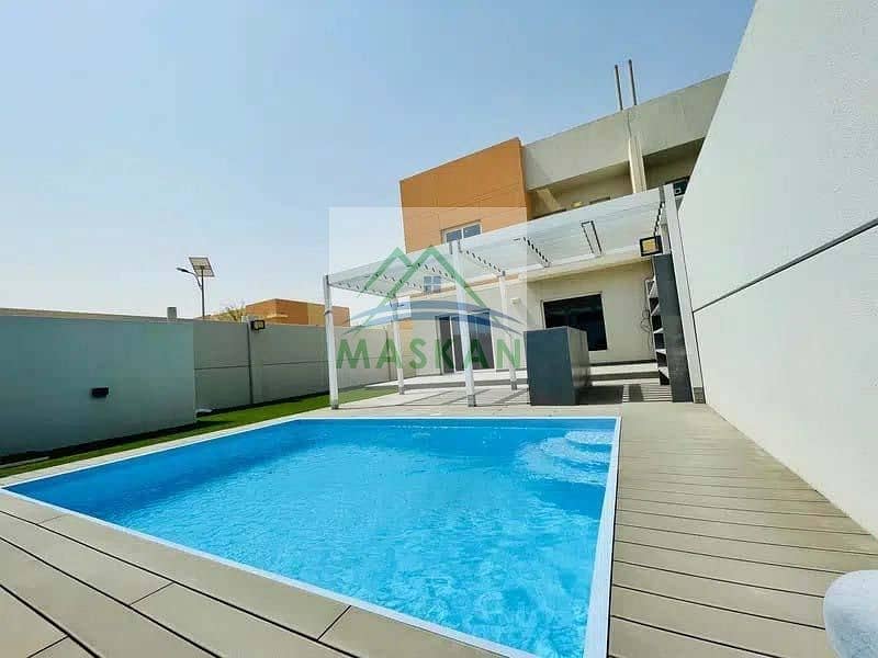 Ready to Move In | Massive 3 bedroom + Private Pool -Contact us now!