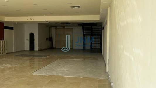 Shop for Rent in Umm Ramool, Dubai - 4000 sqft show room for rent  - Prime location - Grab this place