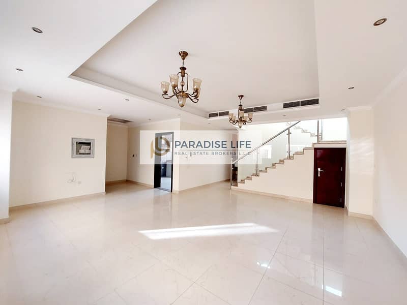 Luxury 3 Master Bedroom Villa for Rent in Mirdif