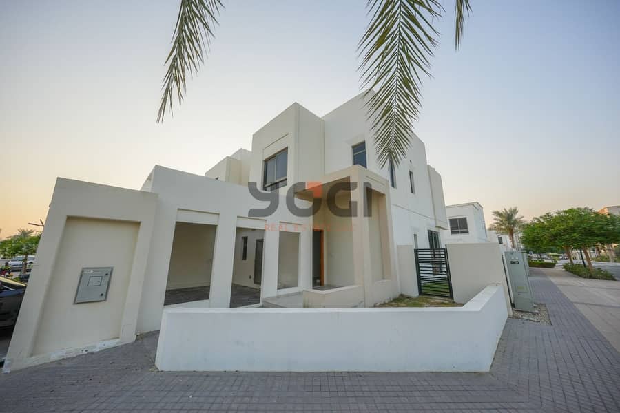 Вилла в Таун Сквер，Хаят Таунхаусы, 4 cпальни, 175000 AED - 6805990