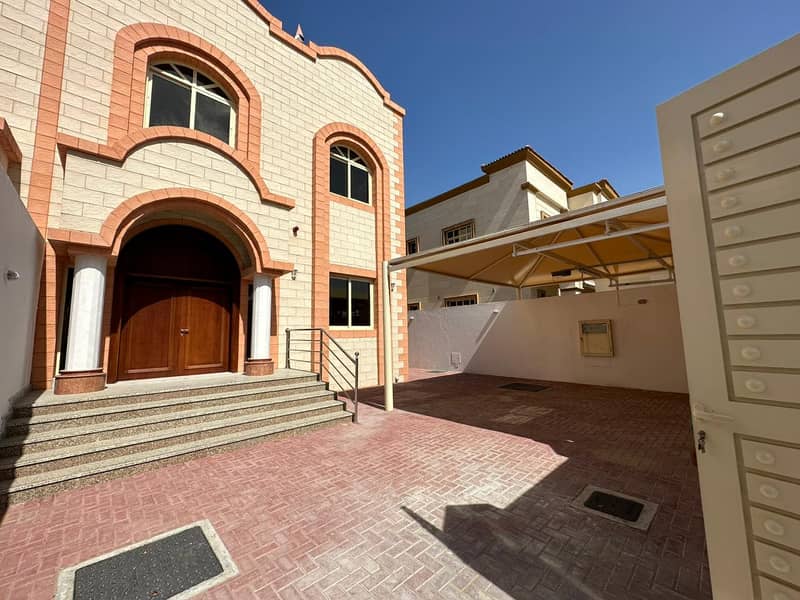 Brand new 5 bedrooms villa available for rent in Dasman sharjah for 110,000 AED