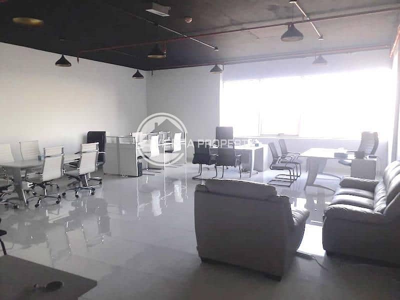 Офис в Дубай Силикон Оазис，IT Плаза, 75000 AED - 6542807