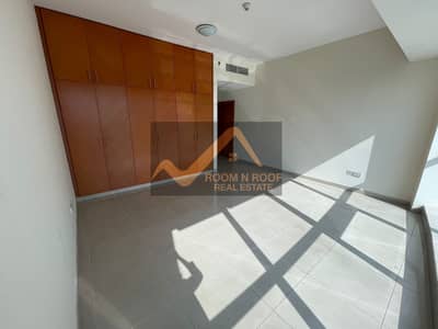 2BHK|Sea view |free chiller and maintenance|spacious
