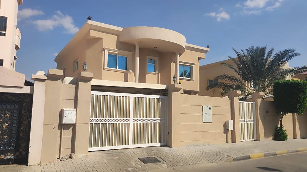 For rent a 3bedroom villa in Sharqan, Sharjah