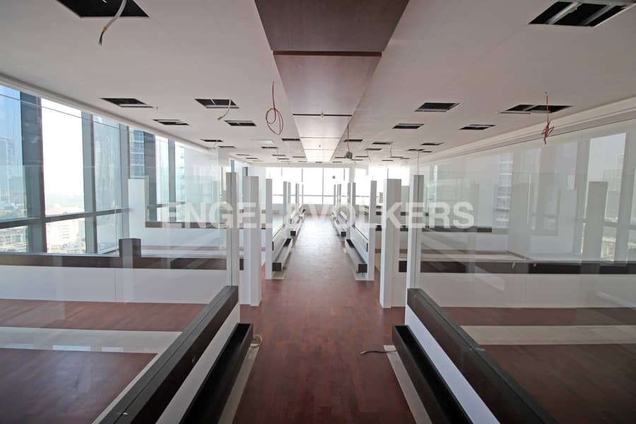 Fitted Office | Mid Floor | Vacant | 9 Parkings