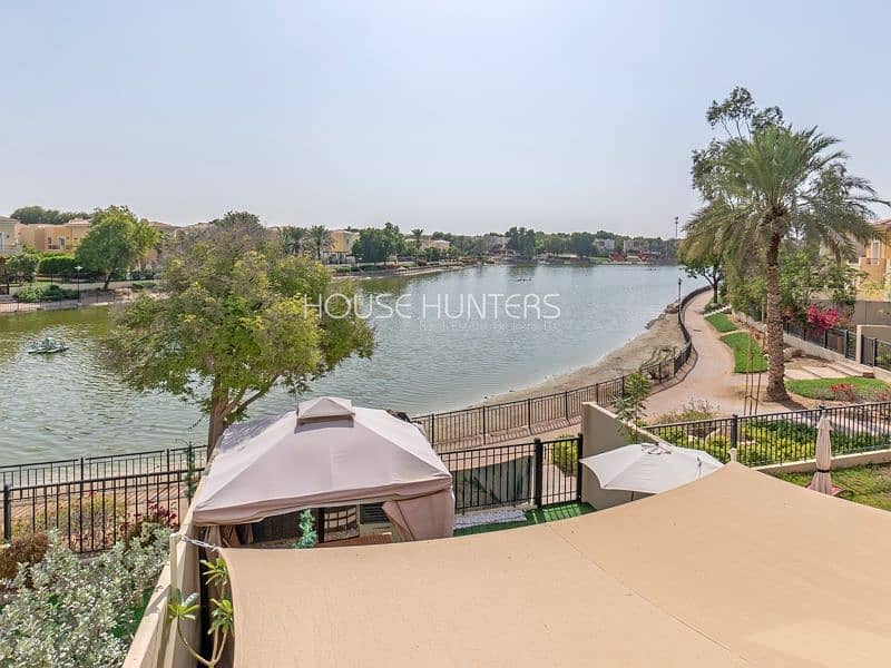 Exclusive | Lake View | Nicely Upgraded | VOT
