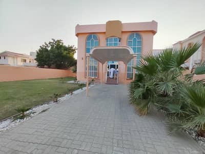 6 bedroom villa for rent in al falaj sharjah