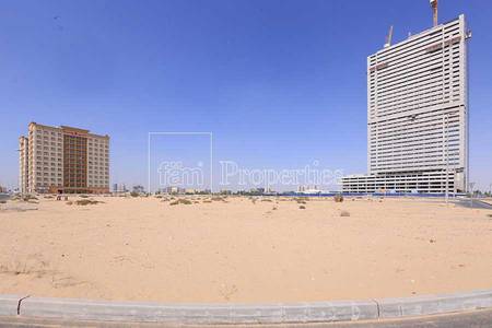High Yield DLRC Residential +Retail Plot High Yield DLRC Residential +Retail Plot